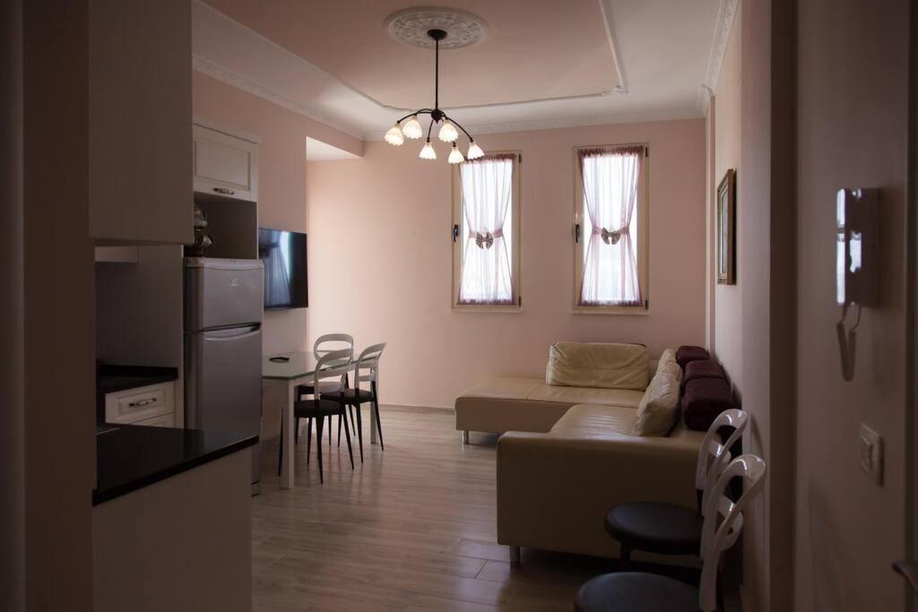 Adriatic East View Apartment Дуррес Экстерьер фото
